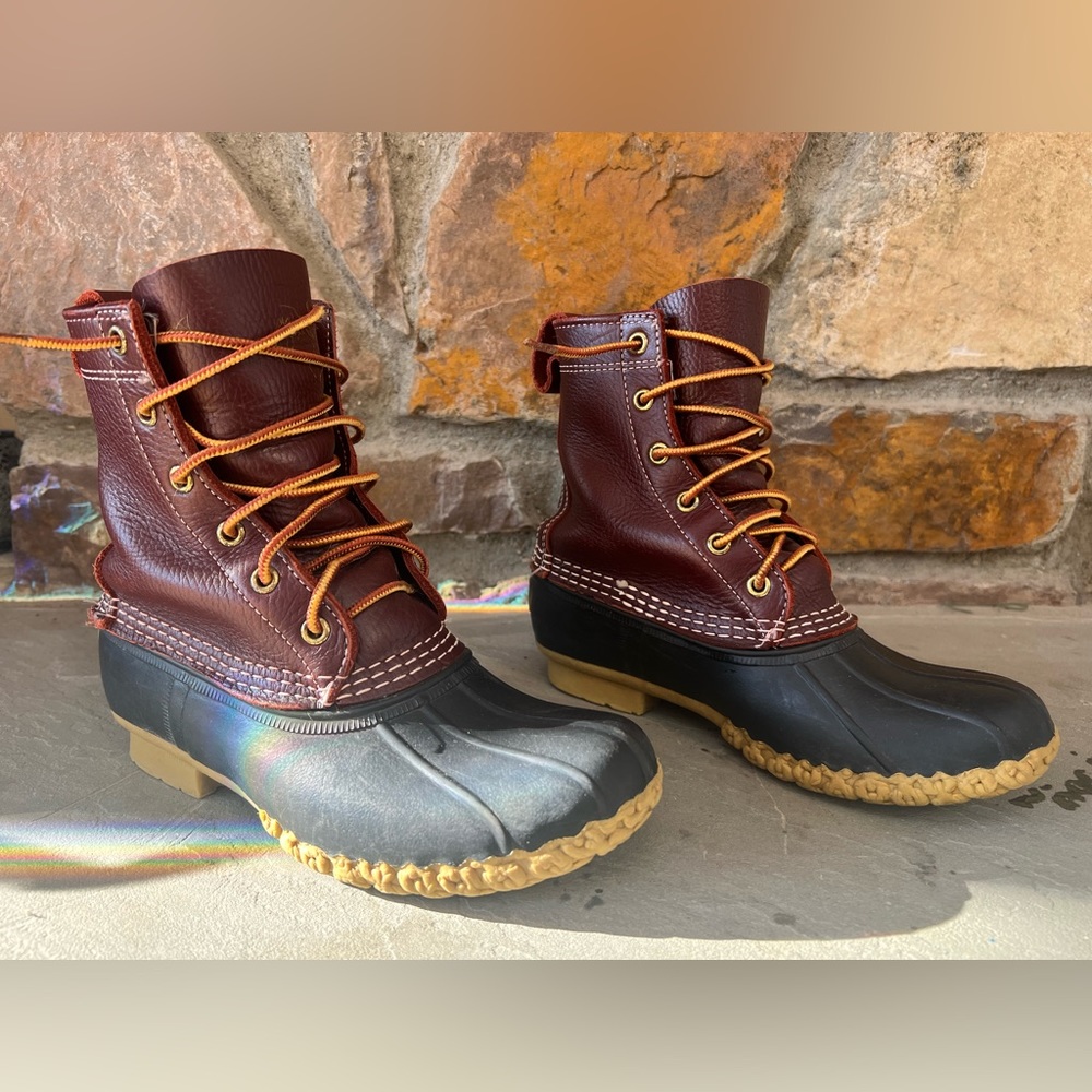 LL Bean Boots women’s size 6 Hard to find wine leather